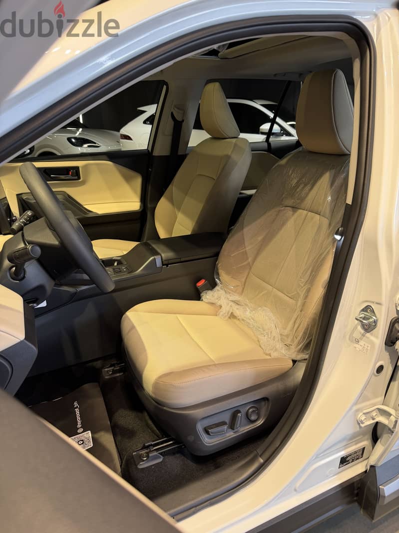 Toyota Rav 4 2026 4