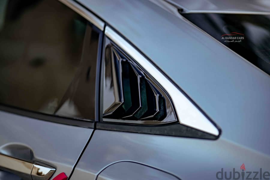Honda Civic 2018 Silver | Low Mileage | Sporty Sedan | Bahrain Spec | 11