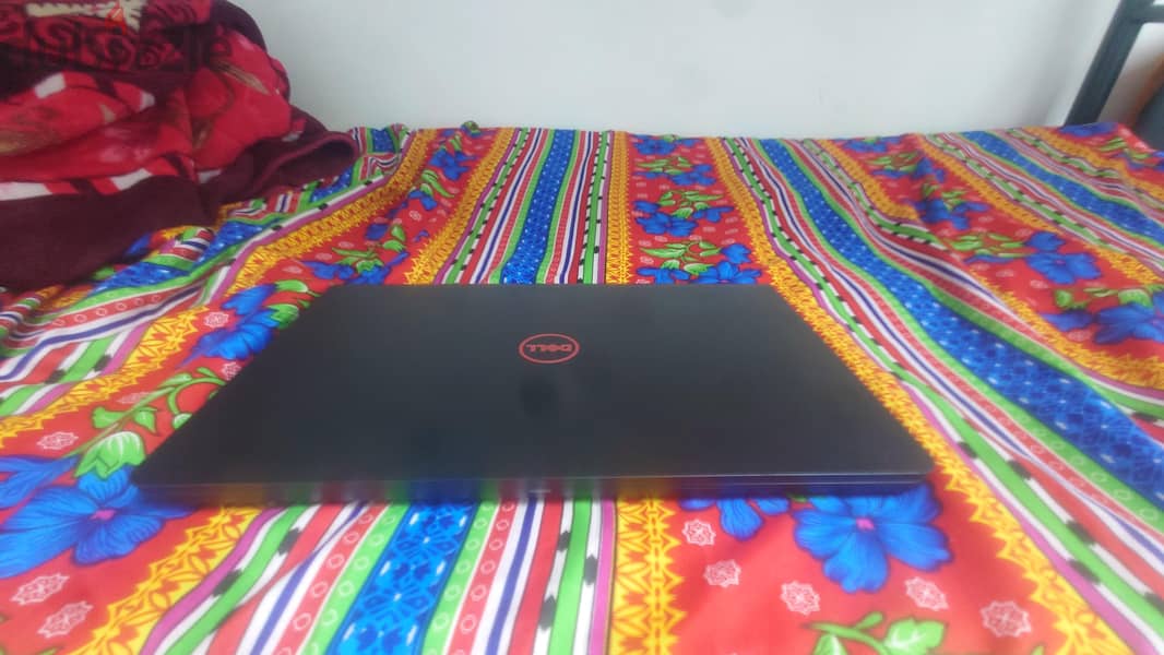 Dell Inspiron 5577 Gaming Laptop -Intel Core i7-7700HQ 1