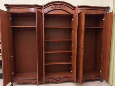 urgent sale - 6 door cupboard