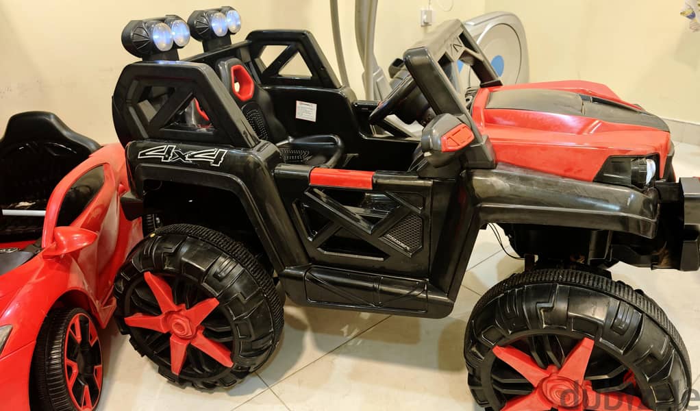 Kids Electric Car both 30 bhd 1