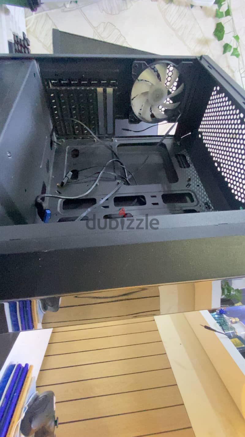 Gpu , cpu , ram , hard drive and gaming pc case for sale negotiable 6
