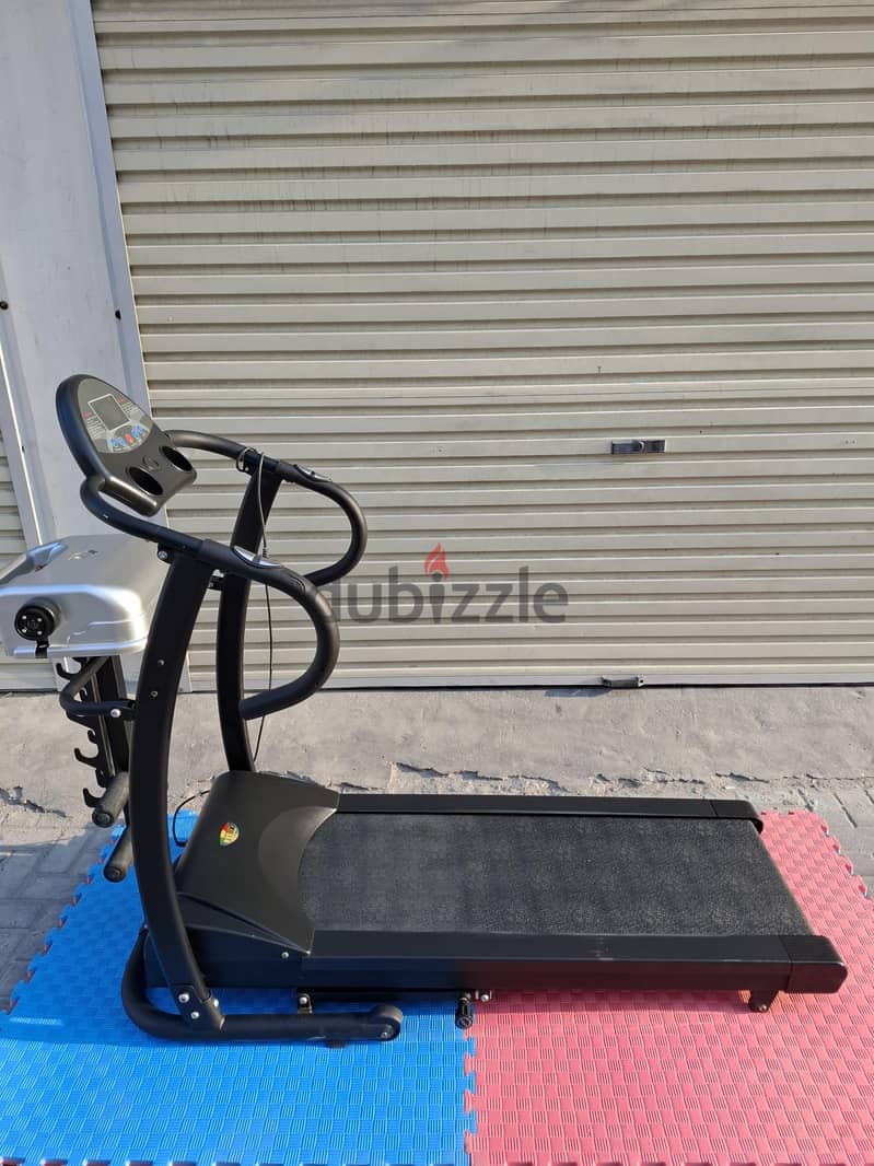 foldable Treadmill Still Good Condition 4