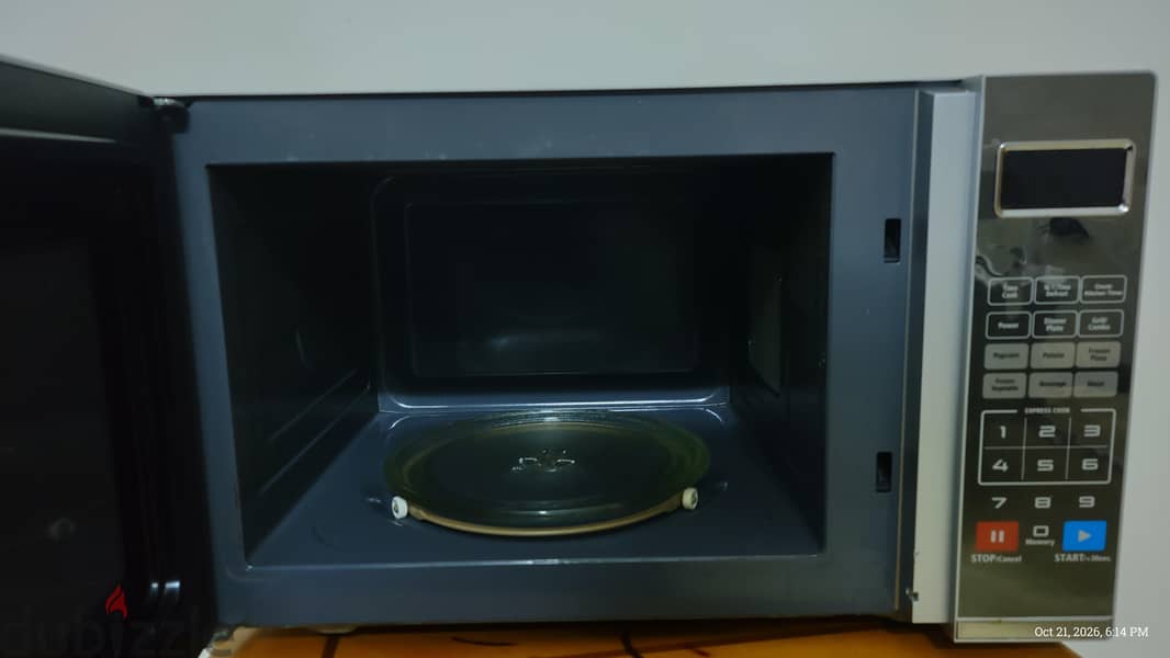 Midea Microwave 25L (Good) 3