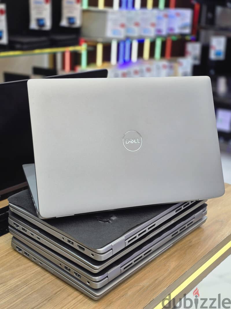 Dell Latitude 5450 Ultra 5 135U 4