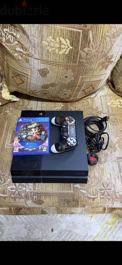 Ps4 500 GB not opened clean condition سوني ٤ غير مبطل