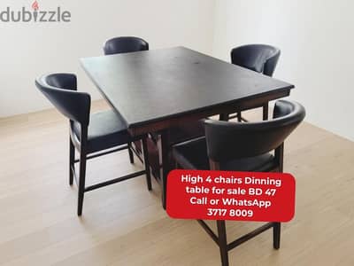 Two chairs with table 45 BHD - Furniture - 105776268