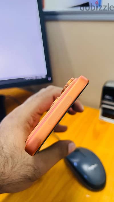 17 Pro Max 256 GB Gulf Version