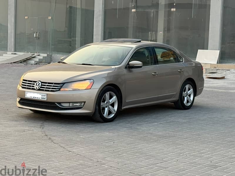 Volkswagen Passat 2016 Beige 1