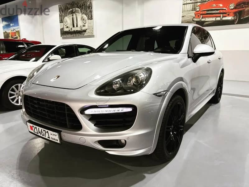 Porsche Cayenne GTS 2013 Cabon Fiber Package 1