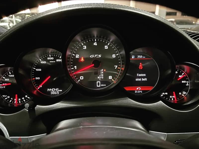 Porsche Cayenne GTS 2013 Cabon Fiber Package 6