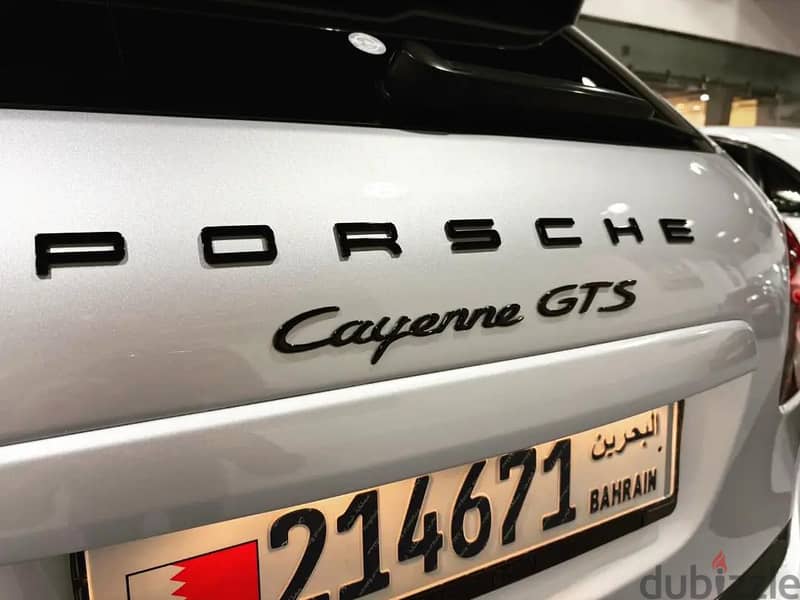 Porsche Cayenne GTS 2013 Cabon Fiber Package 12