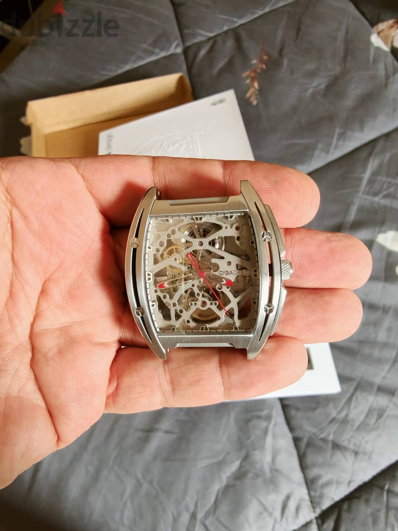 Barely uused CIGA design watch 2