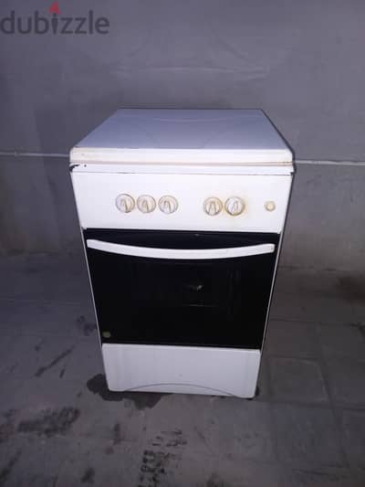 4 burner cooking range. 33639629