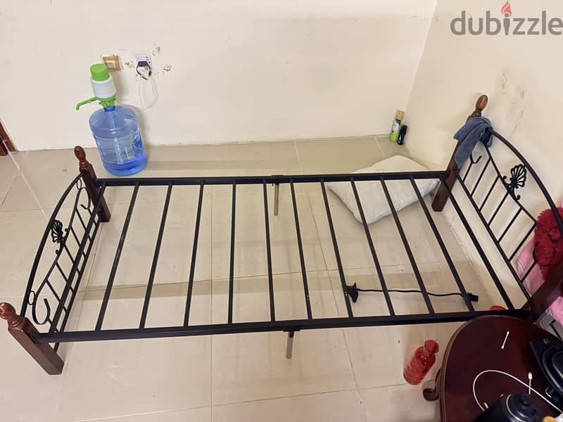 Single bed 1