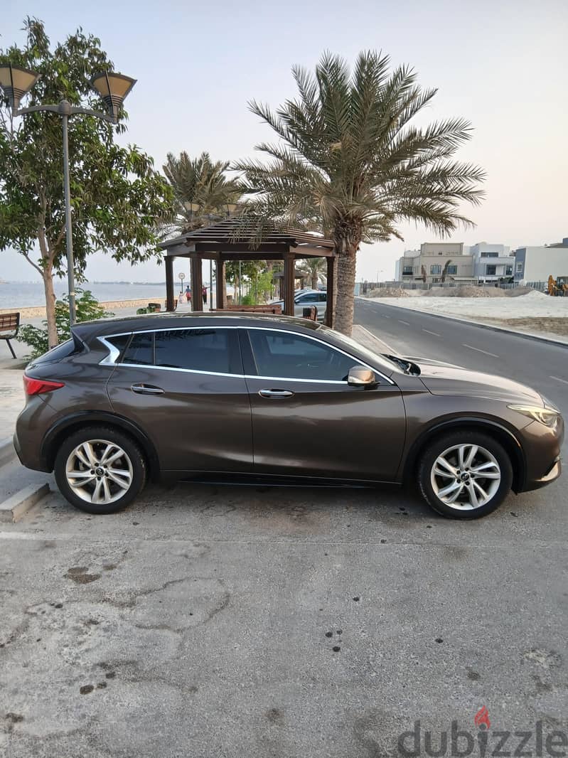 للبيع انفينيتي Q30 موديل 2019 1