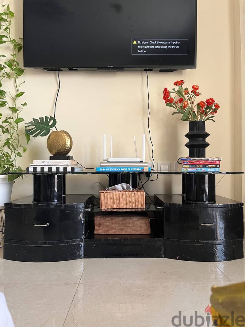 Furniture items 9