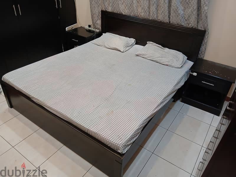 King size bed with medicated mattress side tables 1