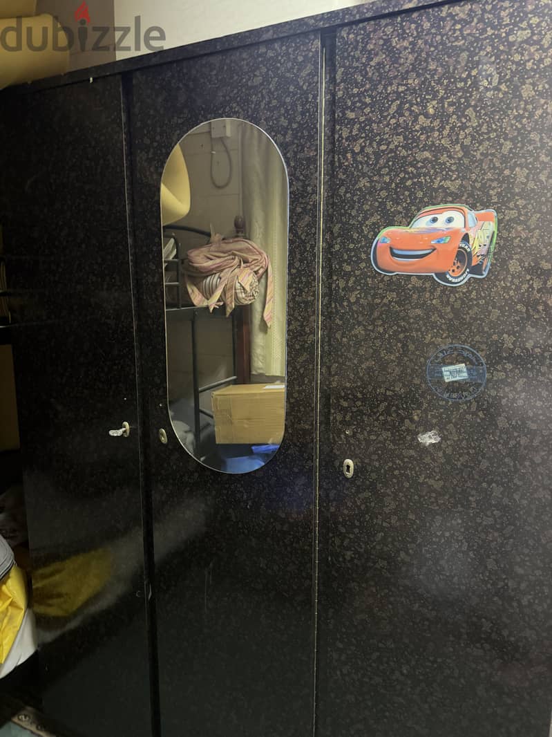 Cupboard 28 BHD 1