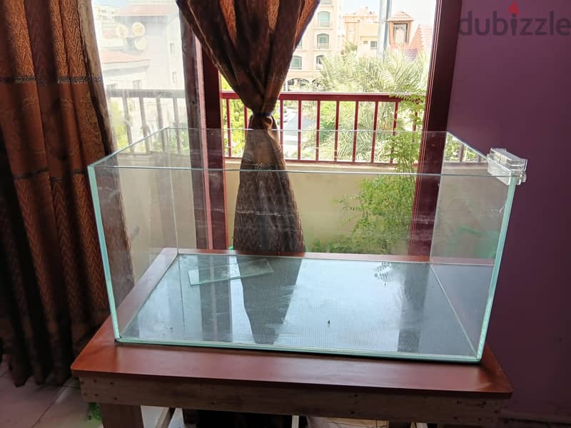 Big aquarium for sale. 4