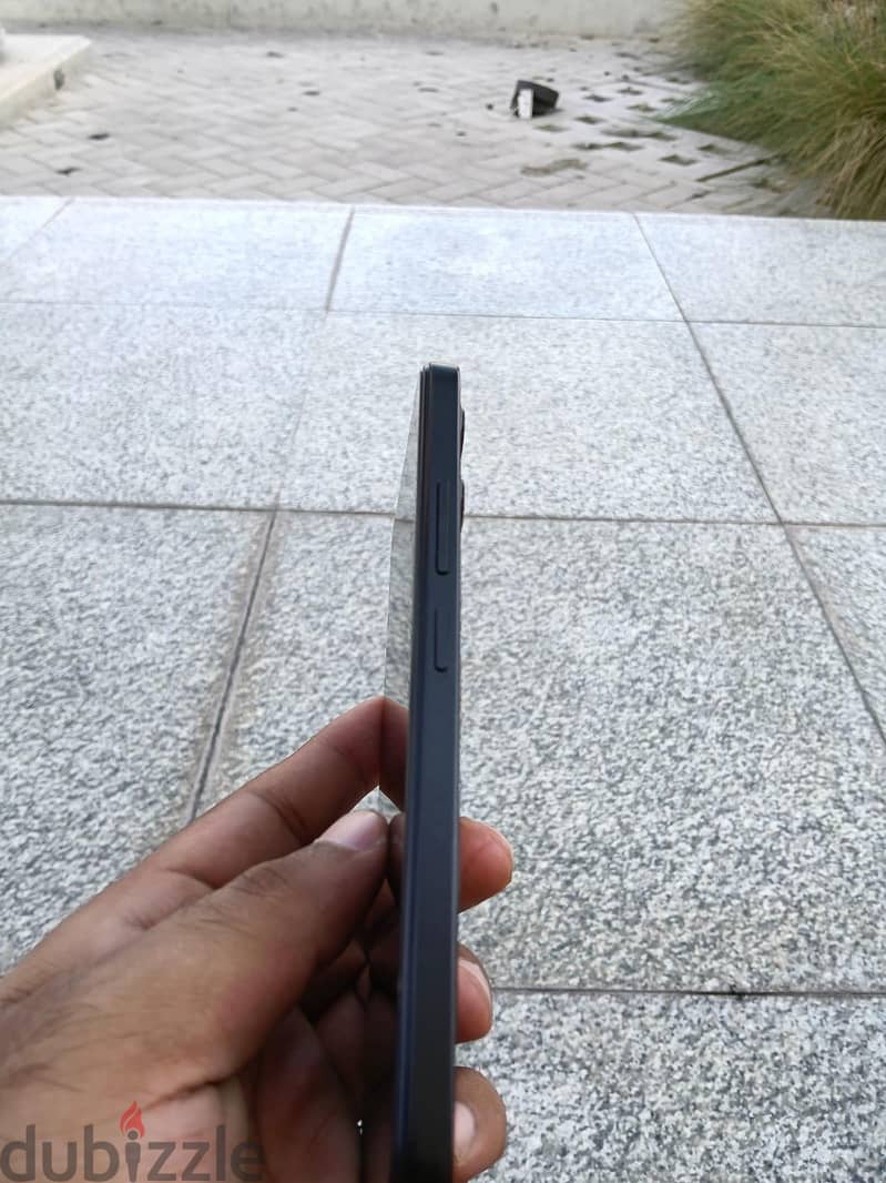 Realme 1 4