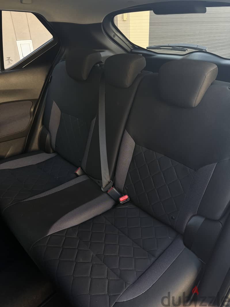 Nissan Kicks 2019 Base model with rear camera 8