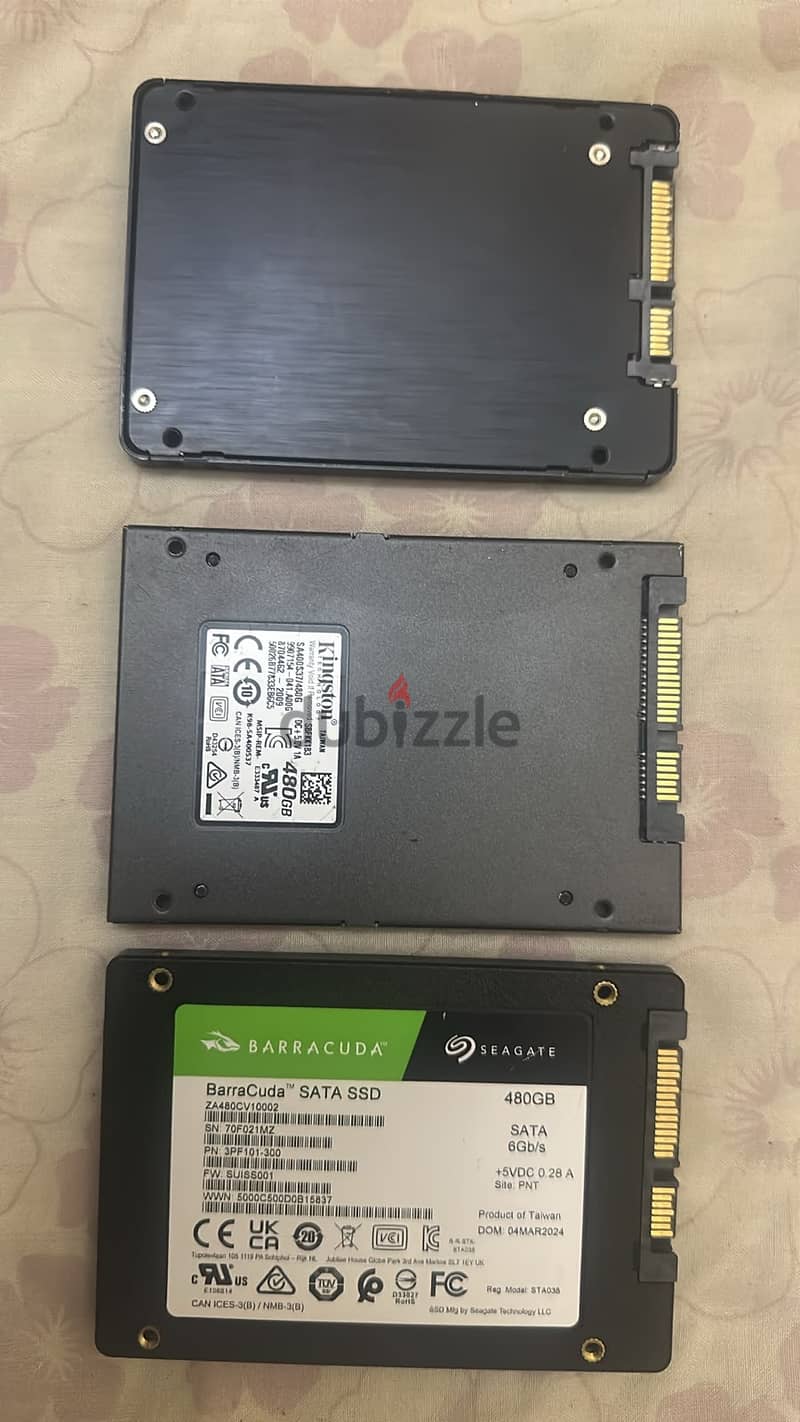 Seagate 480GB SATA SSD 2.5″ 3 Pieces Available 1