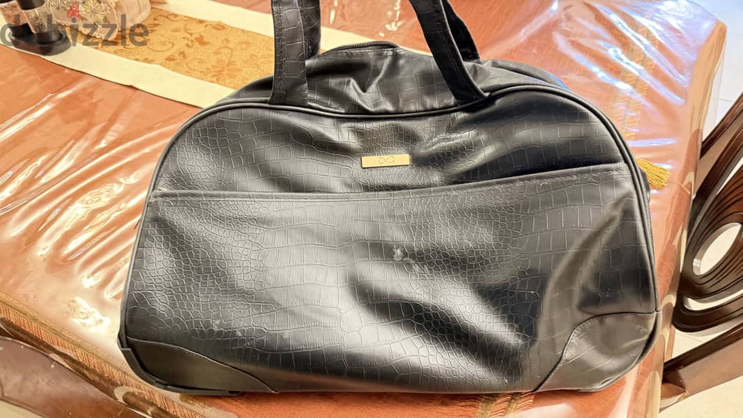 Leather carry/Trolley bag 3
