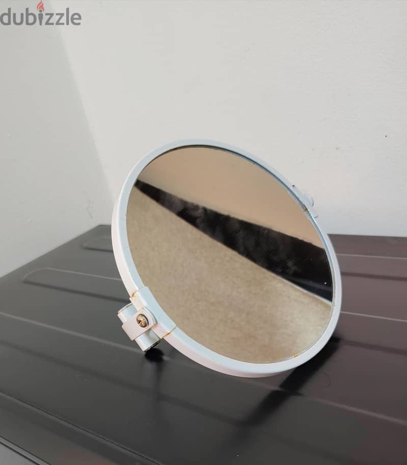 small mirror 2