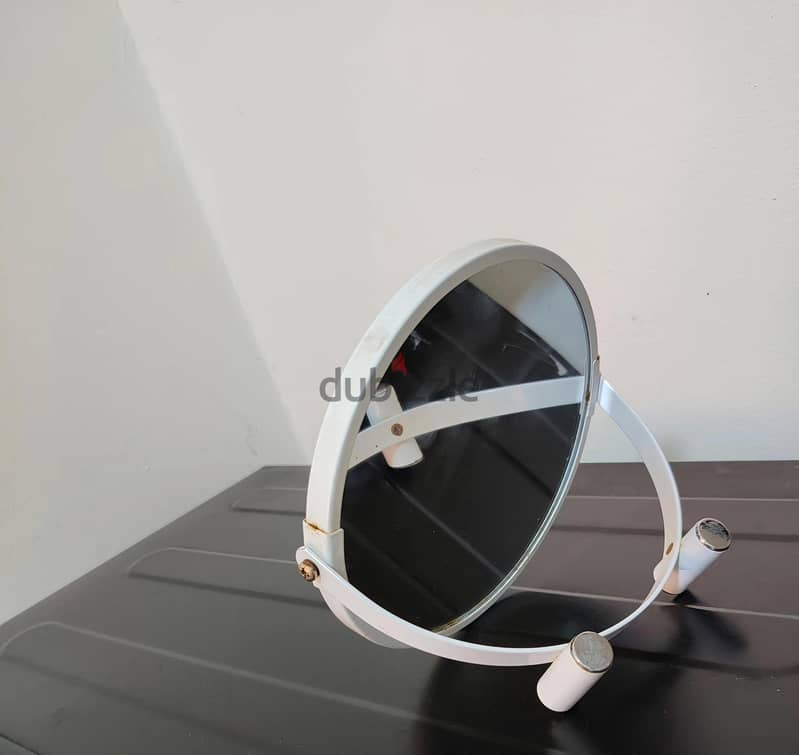 small mirror 3
