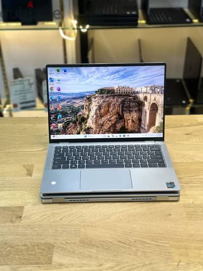 Dell Latitude 9420 Core i5-11th Generation