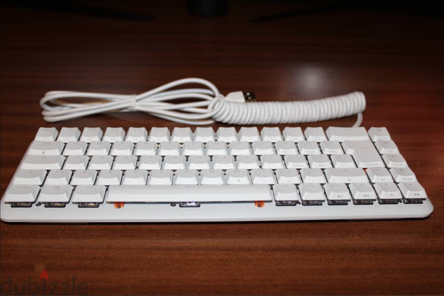 Fnatic STREAK65 LP Gaming Keyboard (White) 2