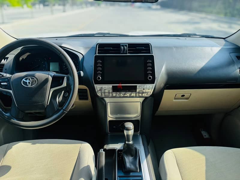 TOYOTA PRADO TXL 2022 MODEL WITH SINGLE OWNER IN PERFECT CONDITION 9