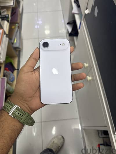 Apple - iPhone 17 Air
