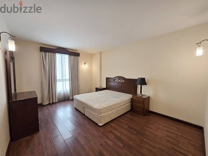 LUXURY FULLY FURNISHED 2BHK APARTMENT With EWA 9