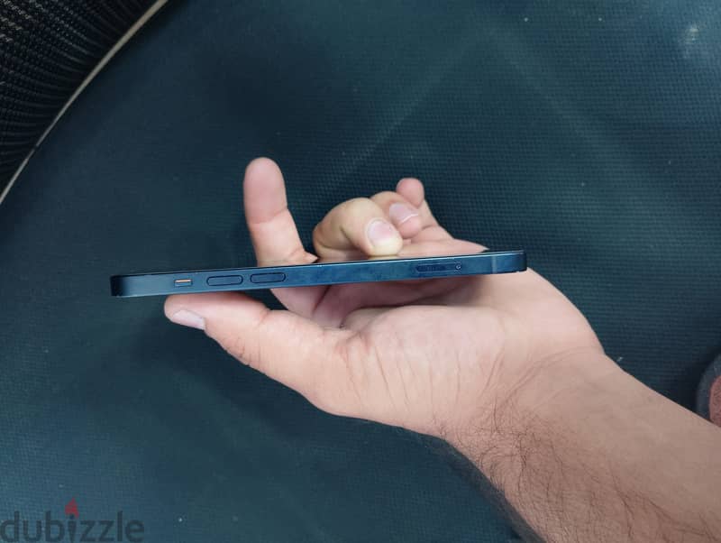 Apple - iPhone 12 4