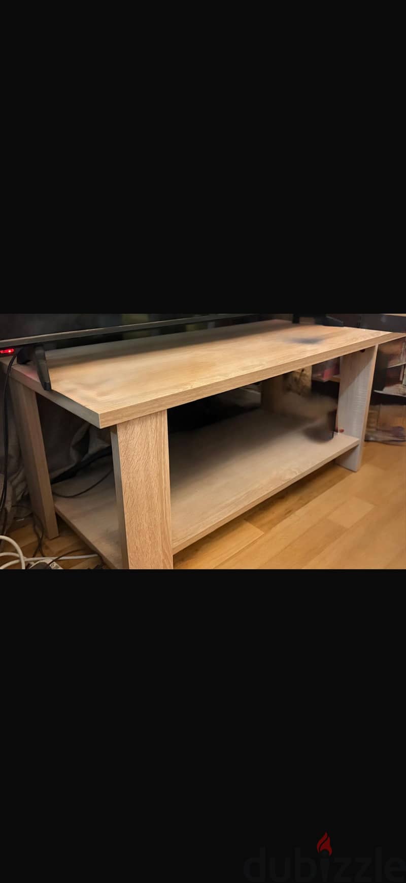 Wardrobe and table 1