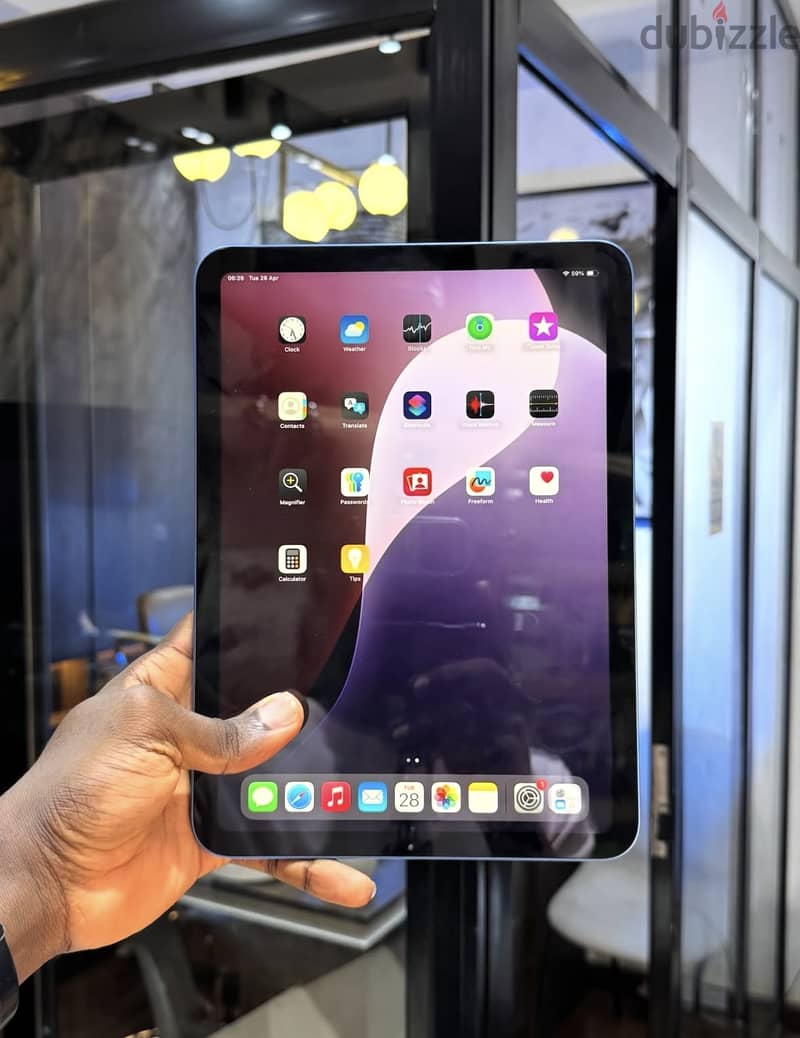 Apple iPad 10th Generation 256 gb 1