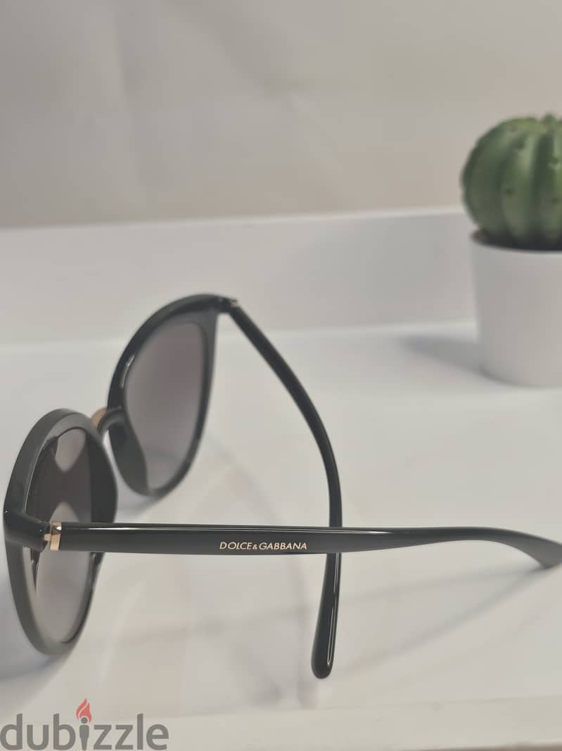 DOLICE AND GABBANA - used clean 39591018 2