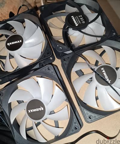 For Sale: Raidmax 120mm PC Case Fans (Set of 4) – Excellent Condition