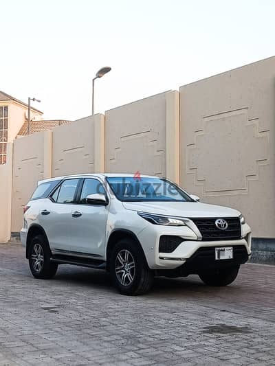 TOYOTA FORTUNER 2022 | AGENCY MAINTAINED | GCC SPECS
