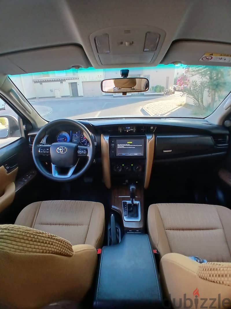 TOYOTA FORTUNER 2022 | AGENCY MAINTAINED | GCC SPECS 8
