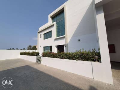 Modern 4 bedroom villa for rent with private pool