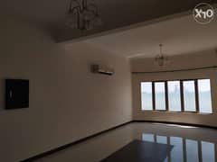 Clean & Spacious 2 bedrooms flat with ACs installed - Seaview - 0