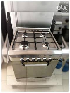 4 Burners Glem Gas Good condition delivery available 0