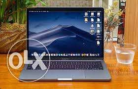 Apple MacBook Pro (13-inch, Core i5, 8GB RAM-512 SSDtouch bar2020