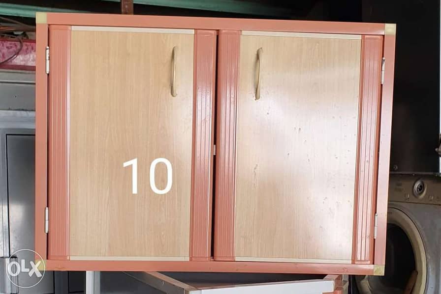 Kitchen cupboard 1