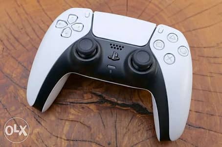 للبيع قيرجديد New Playstation Controller PS5
