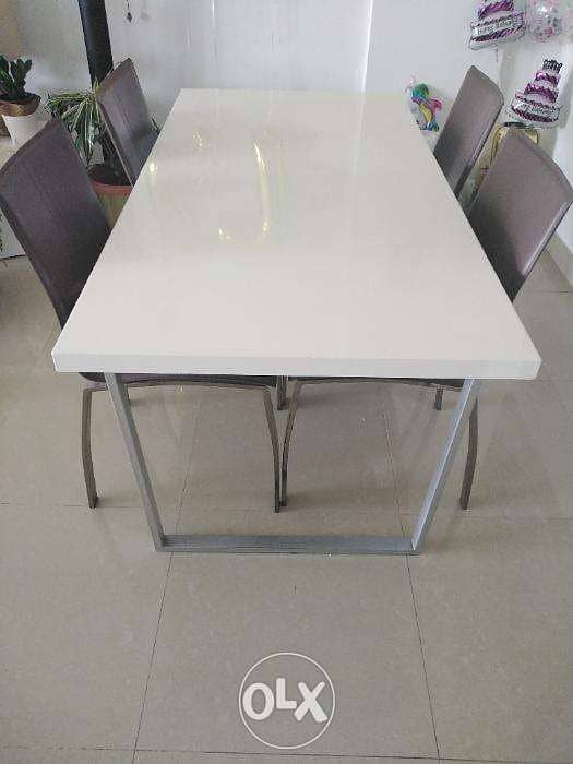 ID Design Dining Table with 4 leather chairs and ID Design CoffeeTable 1