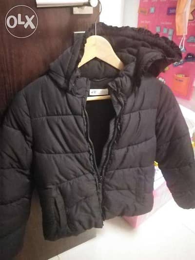 H&M Brand Black colur Jacket 9/10years olds